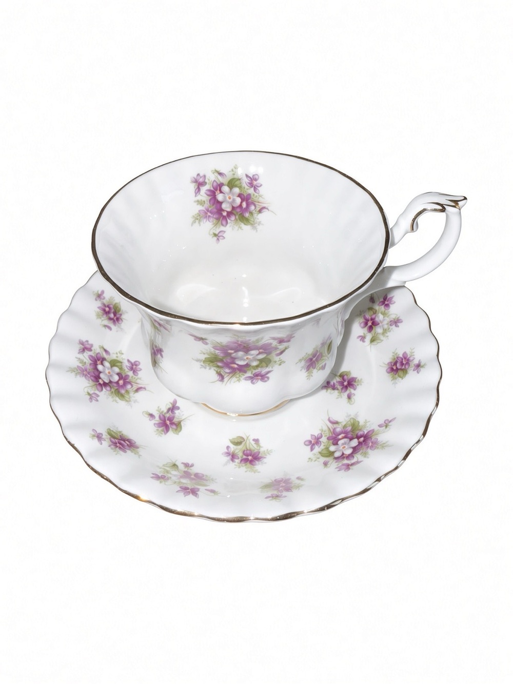 ROYAL ALBERT Sweet Violets Bone China Teacup & Saucer – England